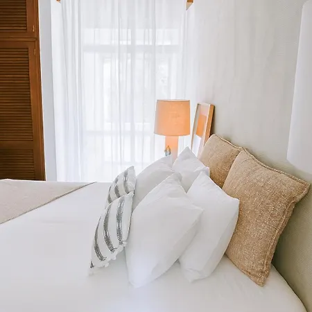 Soar L Airport L Olivais