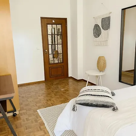 Rum i privatbostad Soar L Airport L Olivais Lisboa