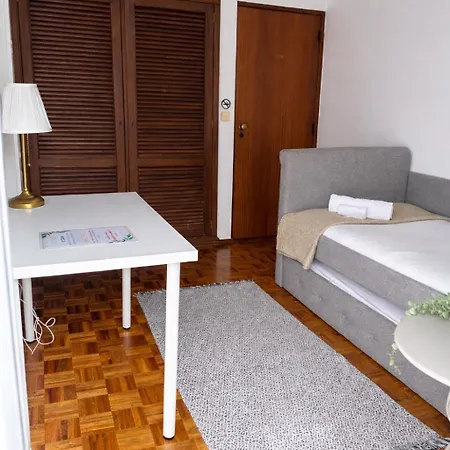 Alloggio in famiglia Olivais Airport L Premium Climate Comfort & Quick Airport Access I Soar L *