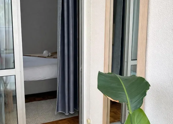 Soar L Olivais Airport L Premium Climate Comfort & Quick Airport Access Homestay